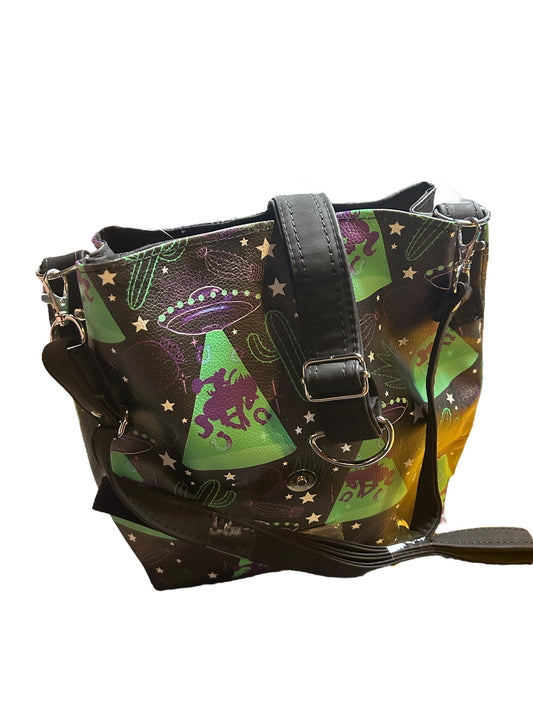 Aliens & Cowboys Bucket Bag